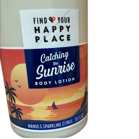 NEW Find your happy place lotion/body scrub set - Picture 4 of 6